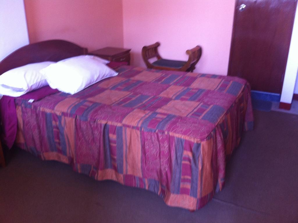 Hostal Tres Mascaras Аякучо Номер фото
