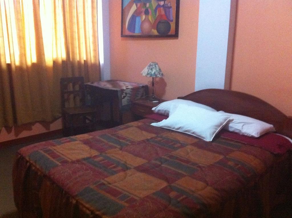Hostal Tres Mascaras Аякучо Екстер'єр фото